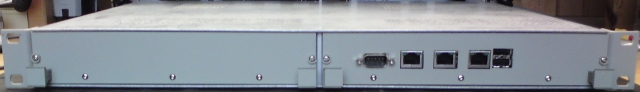 Frontview Appliance mit 2x Einschub